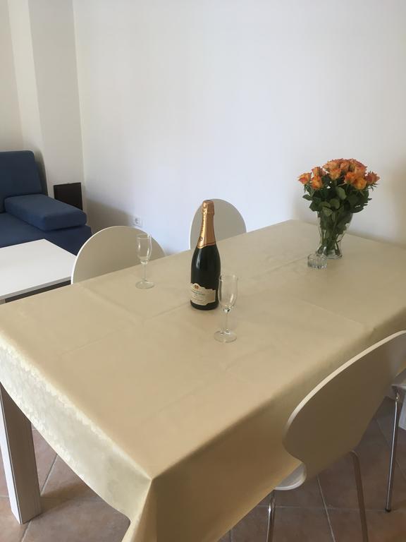 Apartmani Svjetionik Umag Ngoại thất bức ảnh