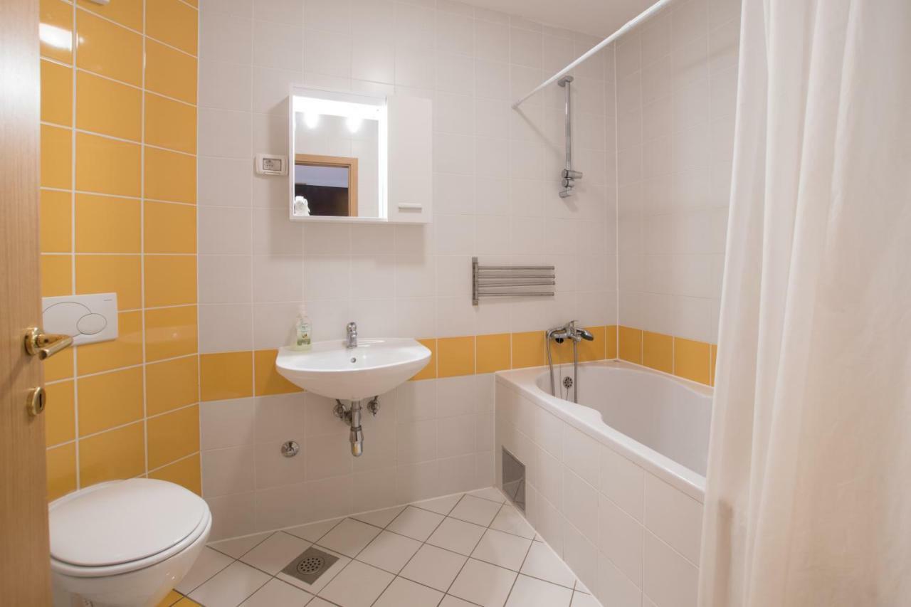 Apartmani Svjetionik Umag Ngoại thất bức ảnh